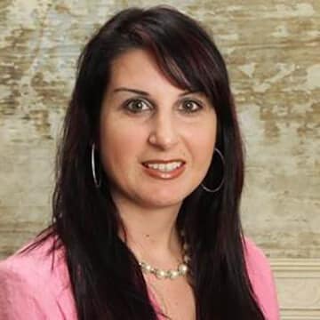 Lori Menedyan, LCSW